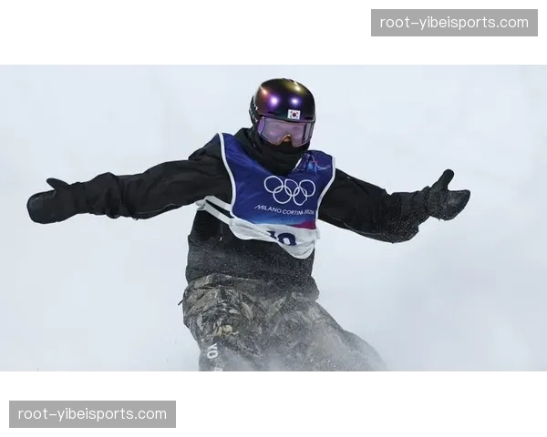 韩国队单板滑雪U型场地摘金 亚洲队伍雪上项目突破